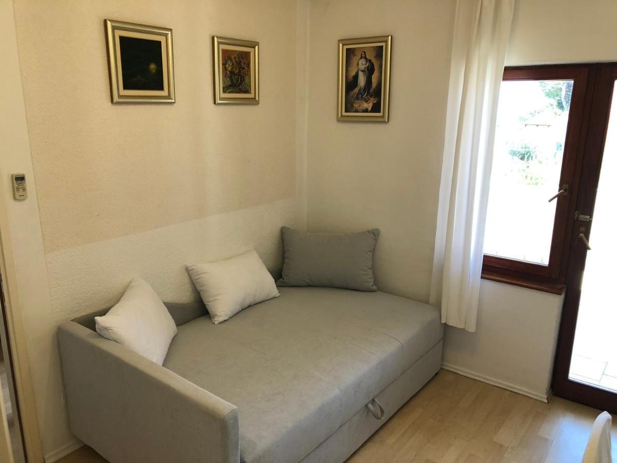 Apartmani Gloria Brodarica  Ngoại thất bức ảnh